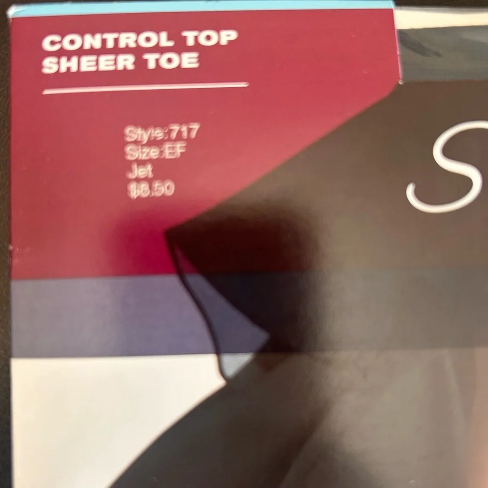 Hanes Silk Reflections Silky Sheer Control Top Pantyhose Jet Black EF NIP